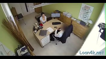play قنبلة مغرية تعشق اللعب ببظرها
