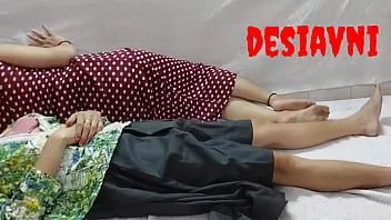 play Desi Avni 步女儿女学生在她睡觉时性交高潮清晰的印地语声音