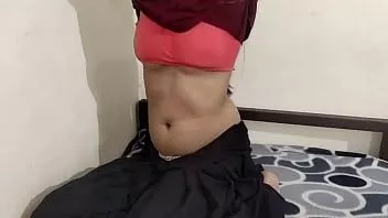 play فيديو Desi Indian xxx، HD واضح مع الحديث القذر الهندي، لعب الأدوار، الجنس في الهواء الطلق مع المزيد من المرح