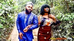 Riproduci Sessione di pompini pubblici all'aperto focosi di una coppia amatoriale nera