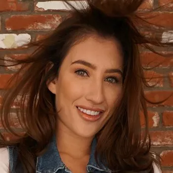 Pornstar Addison Ryder