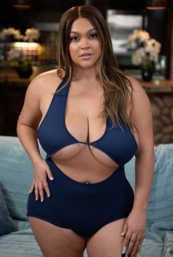 ポルノスター Ashlyn Peaks