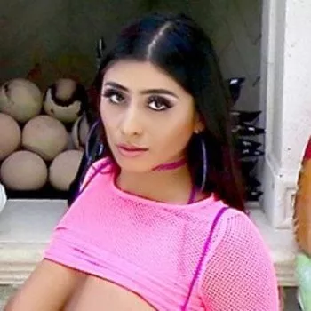 Pornstar Ella Knox