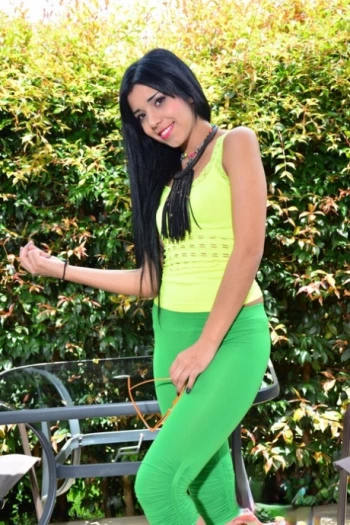 色情明星 Ariana Fuentes